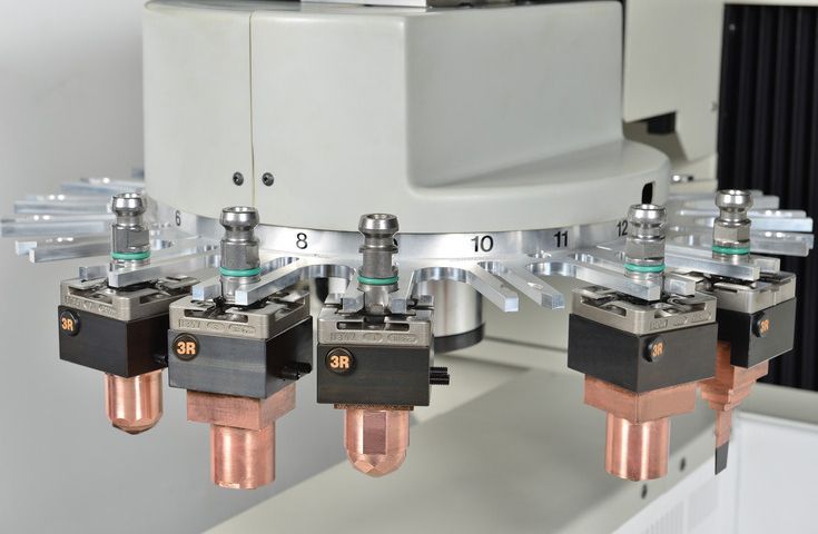 CNC Column-Moving High-Speed EDM Machine